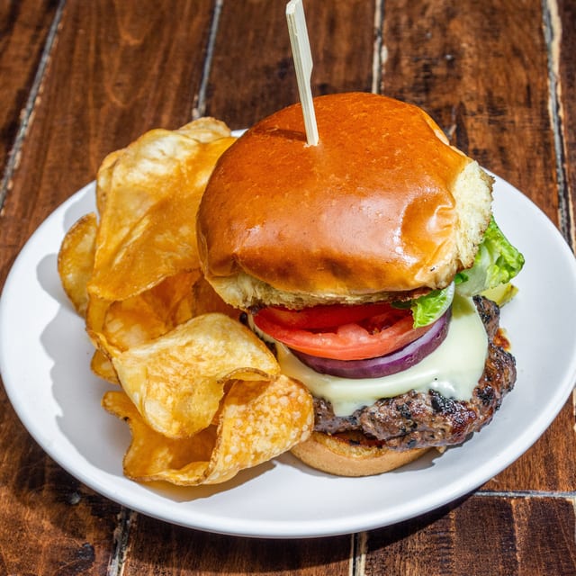 Classic Burger.